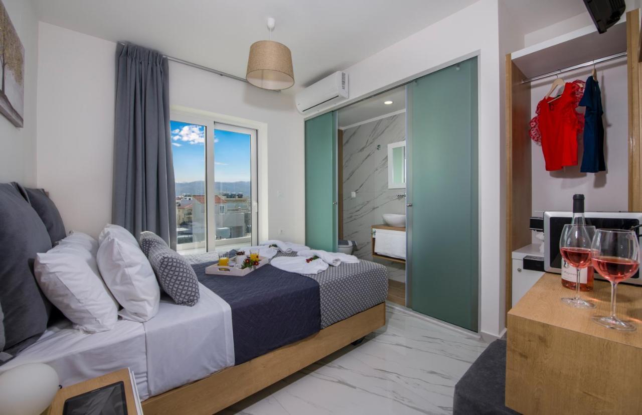 Deluxe City Hotel Chania  Exteriör bild