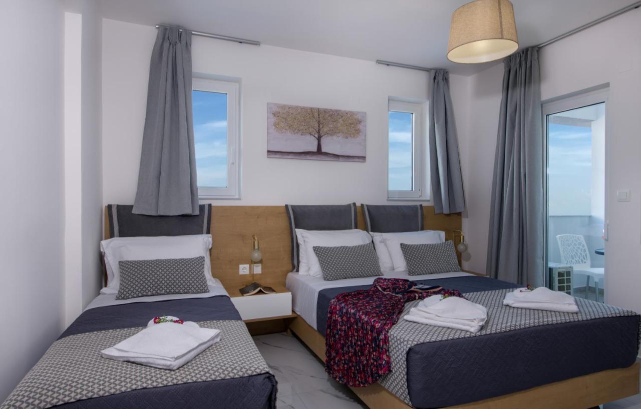 Deluxe City Hotel Chania  Exteriör bild