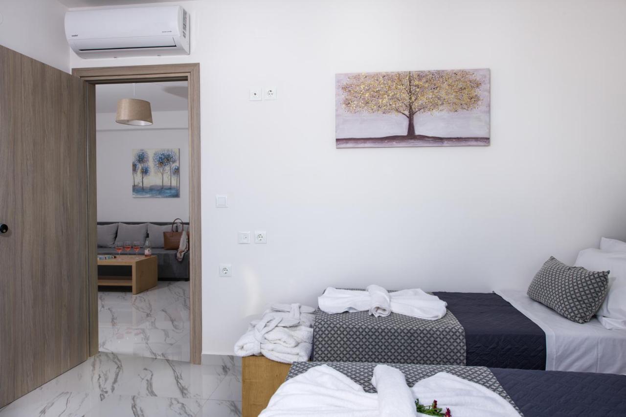 Deluxe City Hotel Chania  Exteriör bild