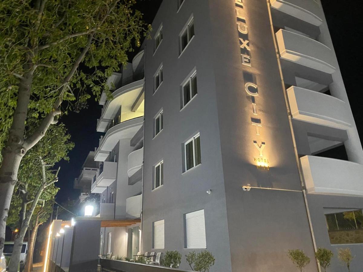 Deluxe City Hotel Chania  Exteriör bild