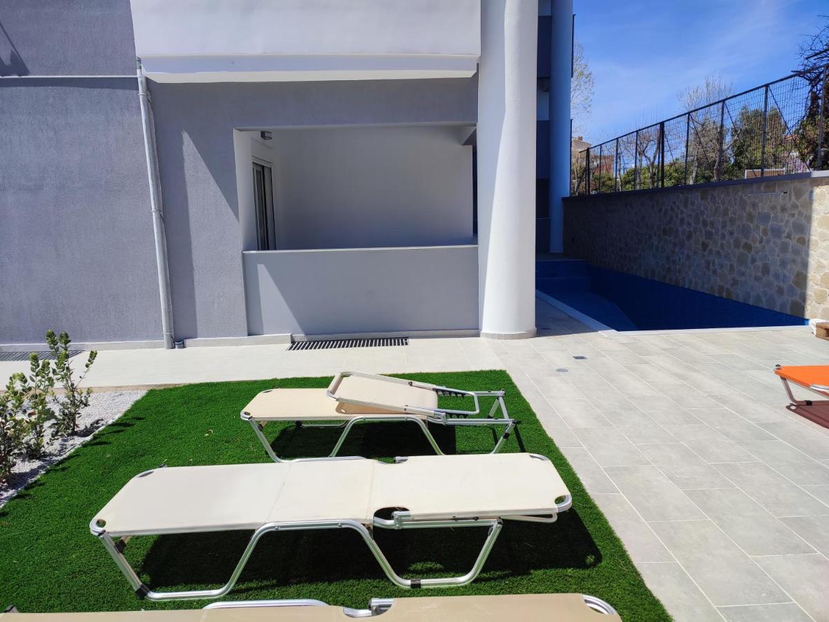 Deluxe City Hotel Chania  Exteriör bild